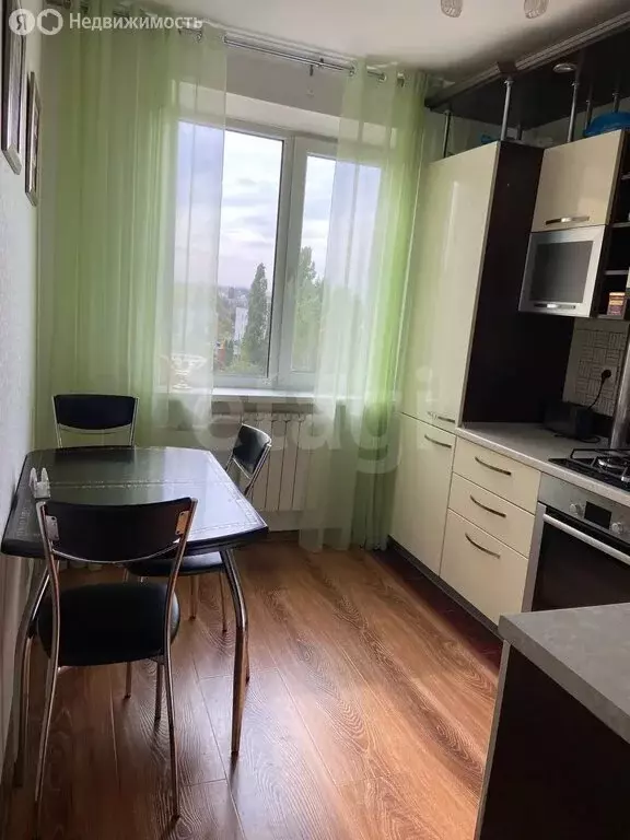 3-комнатная квартира: Ливны, Октябрьская улица, 29 (68.1 м) - Фото 2