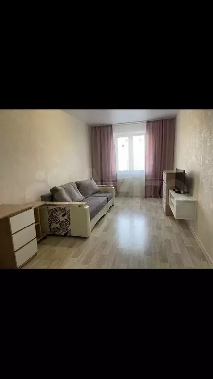 1-к. квартира, 42 м, 10/17 эт. - Фото 0