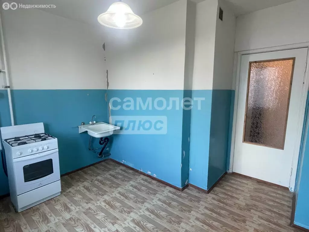 1-комнатная квартира: Омск, улица Малиновского, 12к3 (37 м) - Фото 1