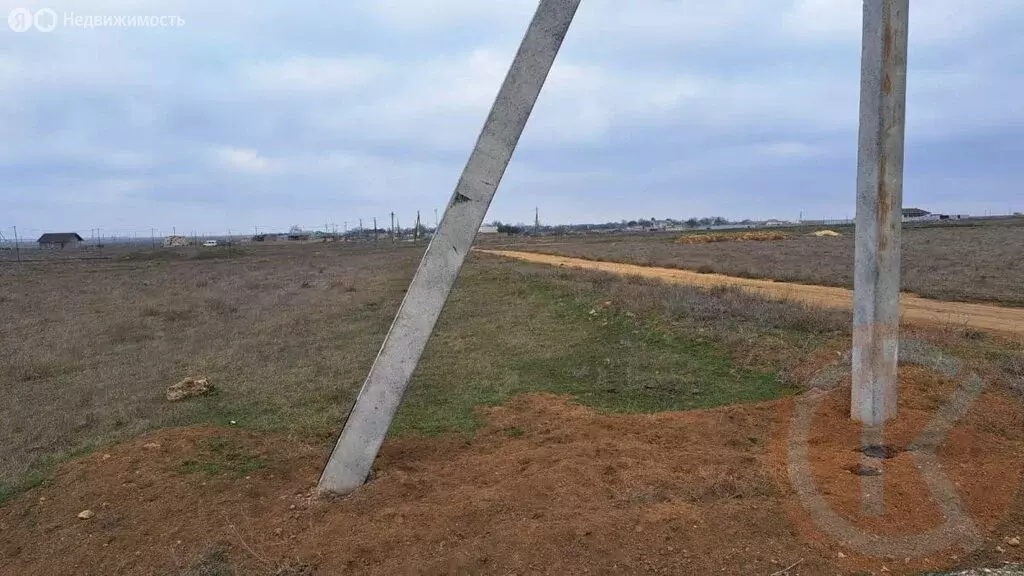 Участок в Сакский район, Суворовское сельское поселение, село Великое, ... - Фото 1