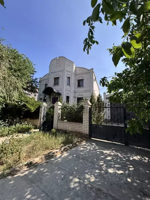 Коттедж в Астраханская область, Астрахань пер. 8-й Ульяновский, 8 (406 ... - Фото 1