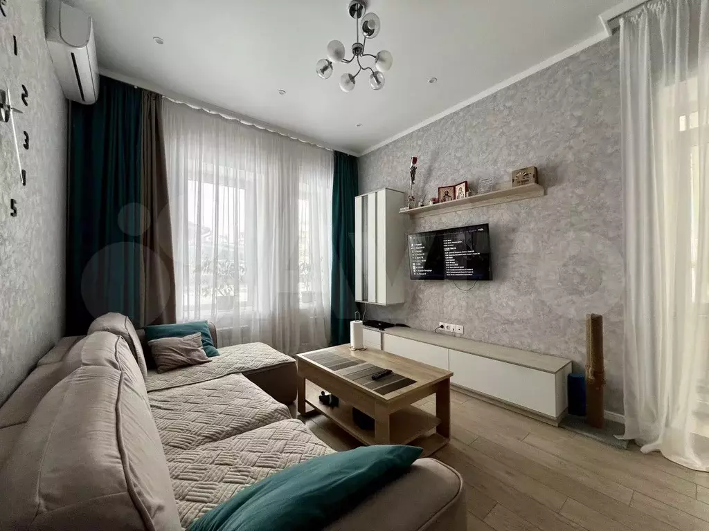 2-к. квартира, 60 м, 1/4 эт. - Фото 0