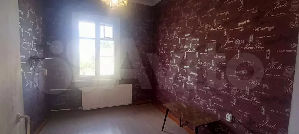 Комната 16 м в 3-к., 2/2 эт. - Фото 0
