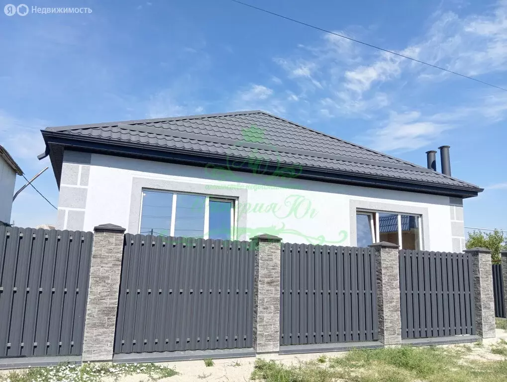 Дом в Крымск, улица Комарова (97.4 м) - Фото 2