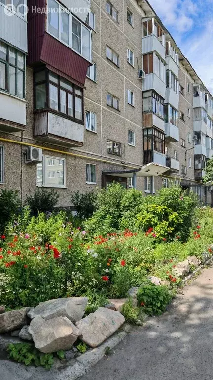 3-комнатная квартира: Верхняя Пышма, улица Калинина, 37 (58.8 м) - Фото 0
