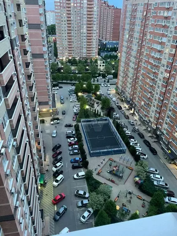 3-к. квартира, 70 м, 17/24 эт. - Фото 1