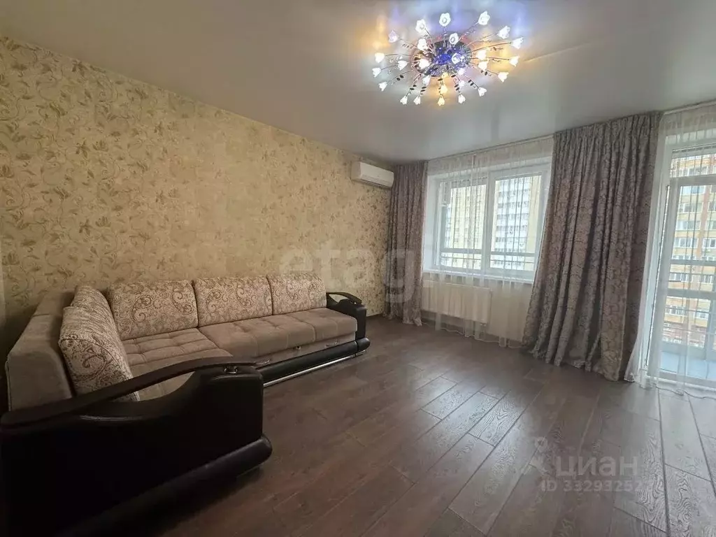 3-к кв. Пермский край, Пермь ул. Николая Островского, 64 (97.0 м) - Фото 1