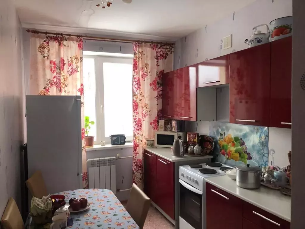 3-к кв. Свердловская область, Каменск-Уральский ул. Плеханова, 62Б ... - Фото 1