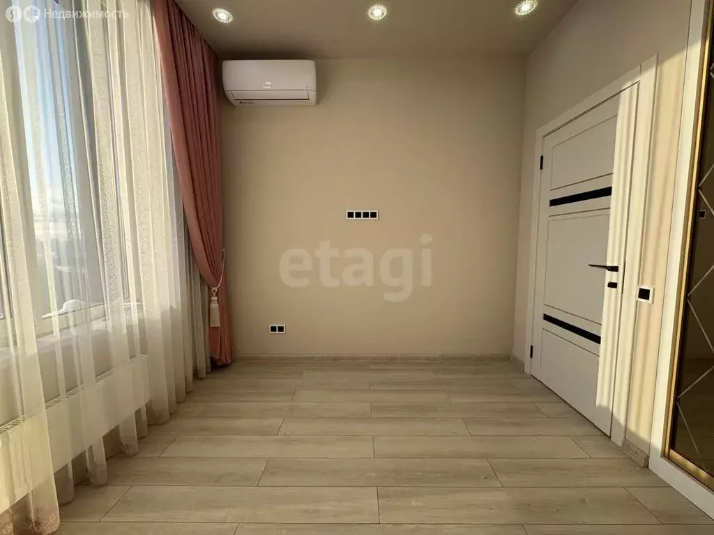 2-комнатная квартира: Тюмень, микрорайон Тарманы, улица Малышева, 31к1 ... - Фото 2