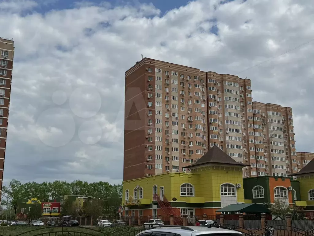 2-к. квартира, 70 м, 7/19 эт. - Фото 1