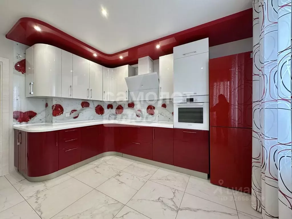 3-к кв. Калужская область, Калуга Тарутинская ул., 231к9 (77.7 м) - Фото 0