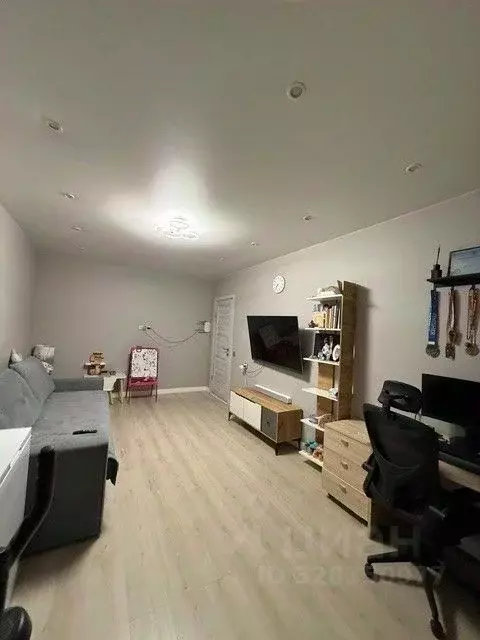 3-к кв. Саха (Якутия), Якутск Воинская ул., 1А (66.1 м) - Фото 1