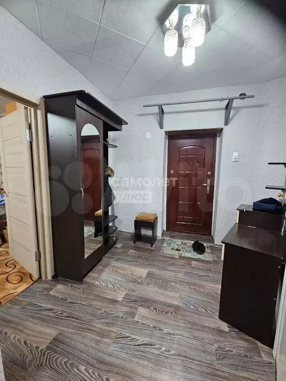 1-к. квартира, 48 м, 8/9 эт. - Фото 1