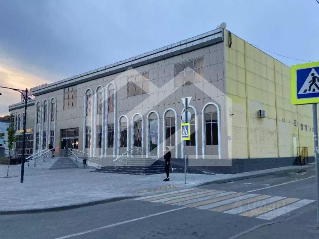 Помещение свободного назначения в Московская область, Серпухов ул. ... - Фото 1