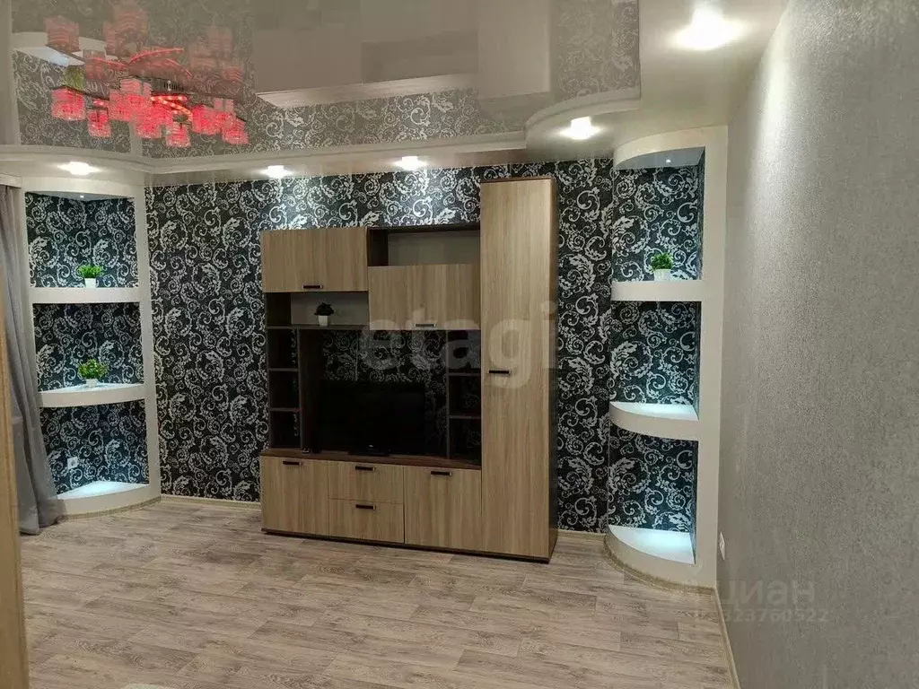 2-к кв. Тюменская область, Тюмень Садовая ул., 117 (61.0 м) - Фото 1