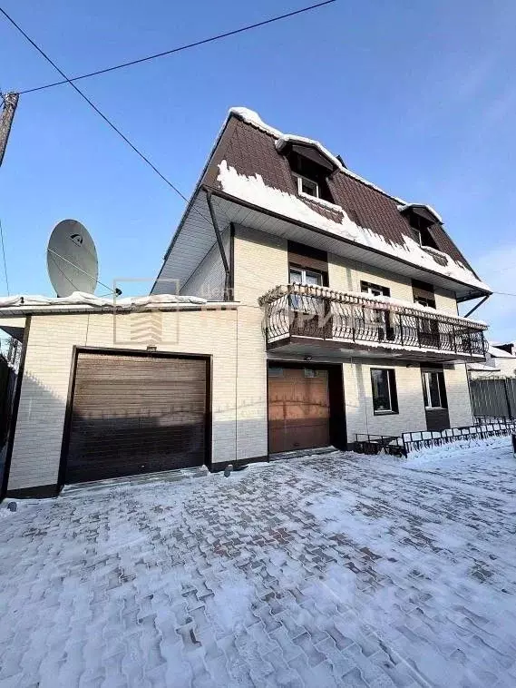Коттедж в Саха (Якутия), Якутск ул. Курнатовского, 58/1 (318 м) - Фото 1