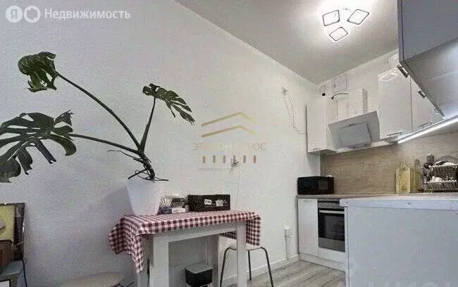 1-комнатная квартира: Мурино, улица Шоссе в Лаврики, 51 (37 м) - Фото 1