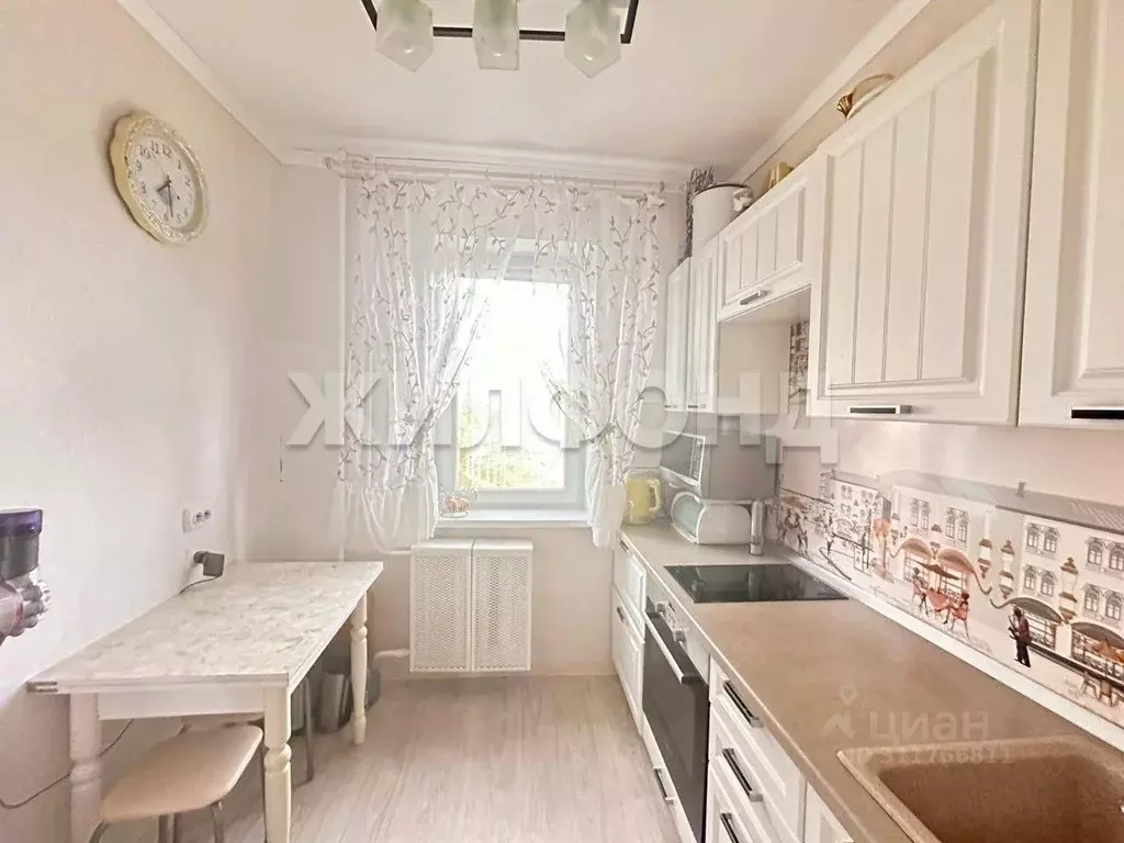 2-к кв. Ханты-Мансийский АО, Когалым Бакинская ул., 57 (37.0 м) - Фото 1