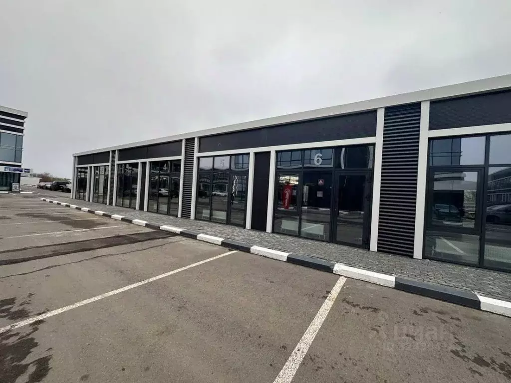 Помещение свободного назначения в Татарстан, Набережные Челны ул. 40 ... - Фото 1