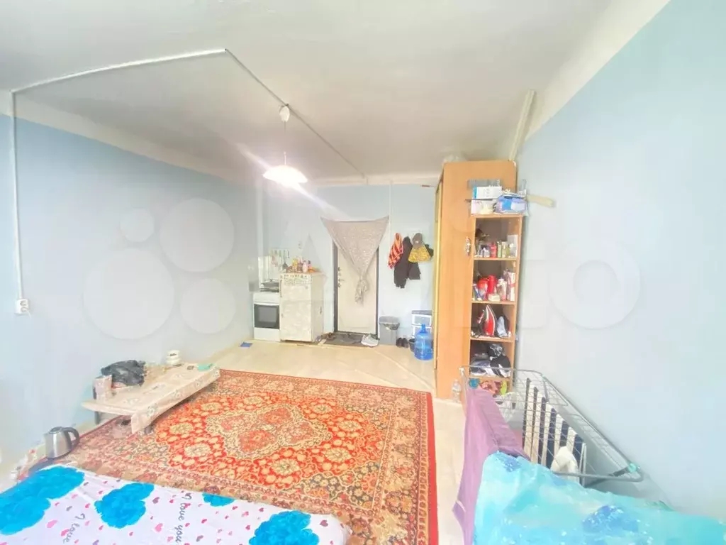 Комната 15 м в 1-к., 2/4 эт. - Фото 1