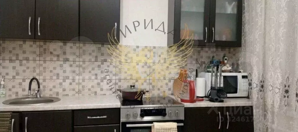 1-к кв. Белгородская область, Старый Оскол Макаренко мкр, 15 (40.0 м) - Фото 1