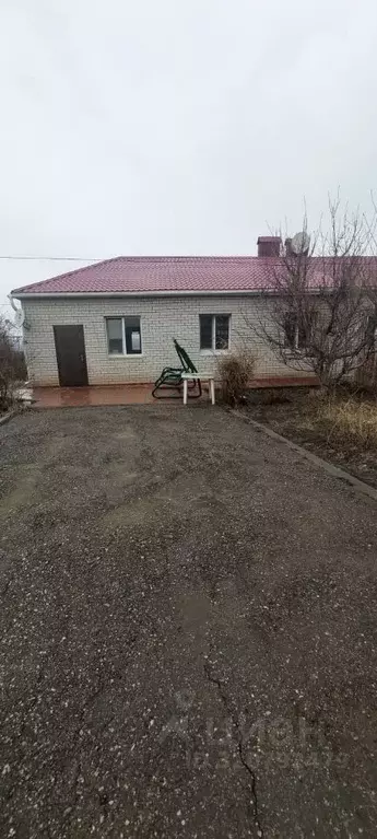 Дом в Саратовская область, с. Сторожевка ул. Цветочная, 12 (115 м) - Фото 0