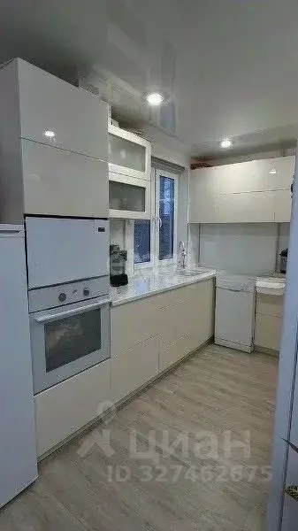 3-к кв. Свердловская область, Нижний Тагил ул. Фрунзе, 21 (52.9 м) - Фото 1