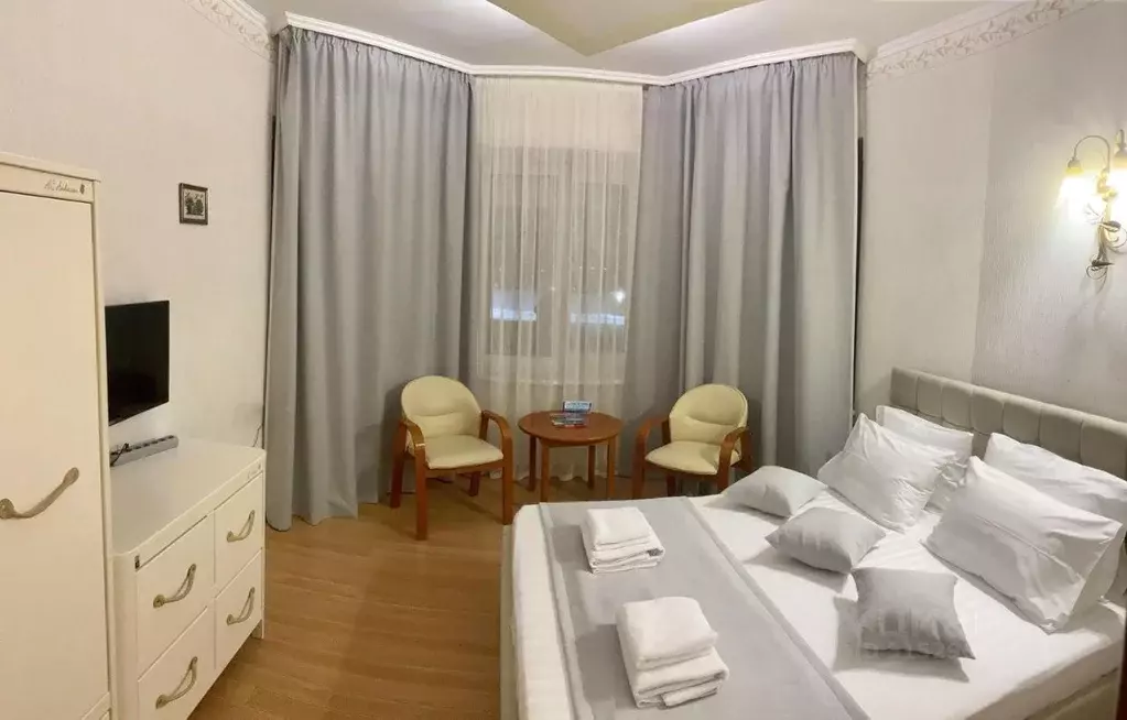 Дом в Тюменская область, Тюмень Салаирский тракт, 11-й км (440 м) - Фото 1