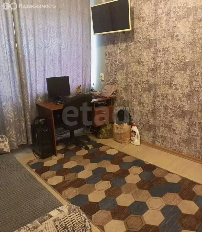 1-комнатная квартира: Барнаул, улица Эмилии Алексеевой, 5к1 (19 м) - Фото 1