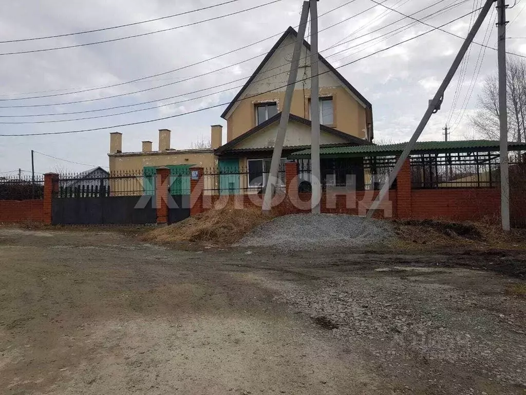 Дом в Новосибирская область, Новосибирск 1-й Памирский мкр,  (142 м) - Фото 0