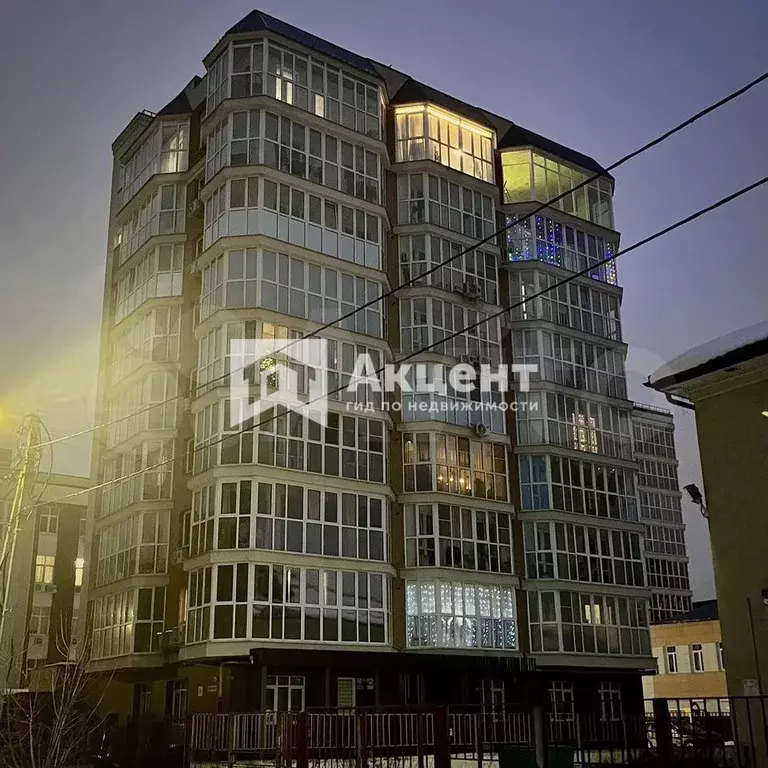 3-к. квартира, 125 м, 4/9 эт. - Фото 1