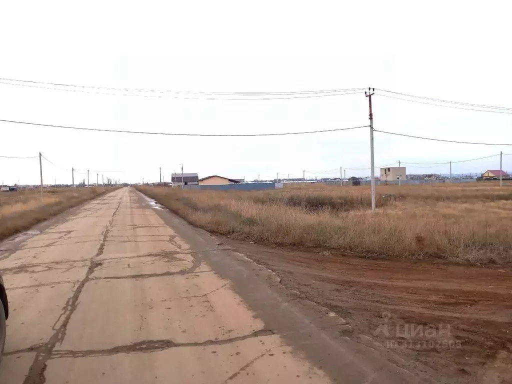 Участок в Волгоградская область, Волжский пос. Краснооктябрьский, ул. ... - Фото 1