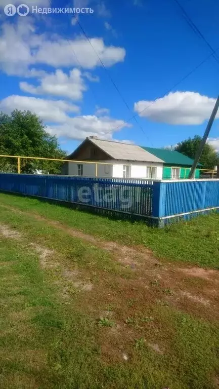 Дом в Альшеевский район, Абдрашитовский сельсовет, село Крымский (36.8 ... - Фото 2