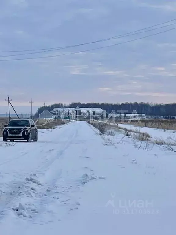 Участок в Тюменская область, Тюменский район, с. Горьковка  (6.7 сот.) - Фото 0