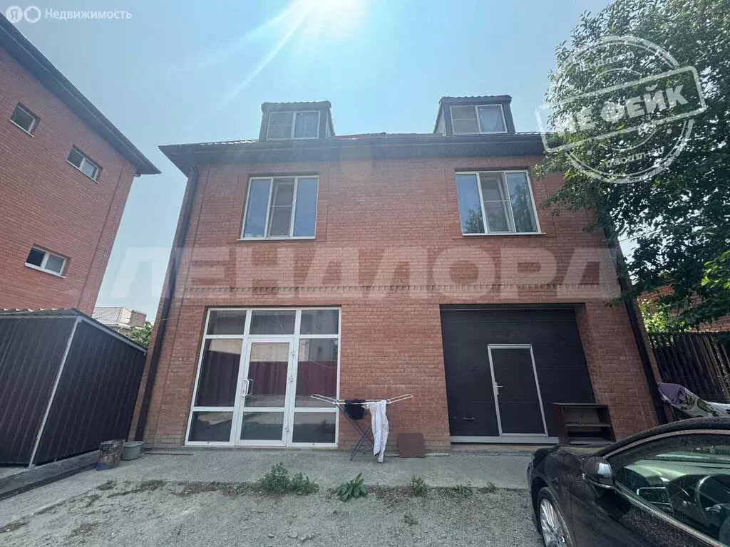Дом в Ростов-на-Дону, Вертикальная улица (400 м) - Фото 1