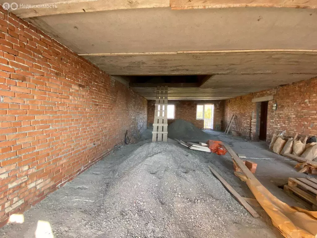 Квартира-студия: Владикавказ, улица Шмулевича, 41 (170 м) - Фото 2