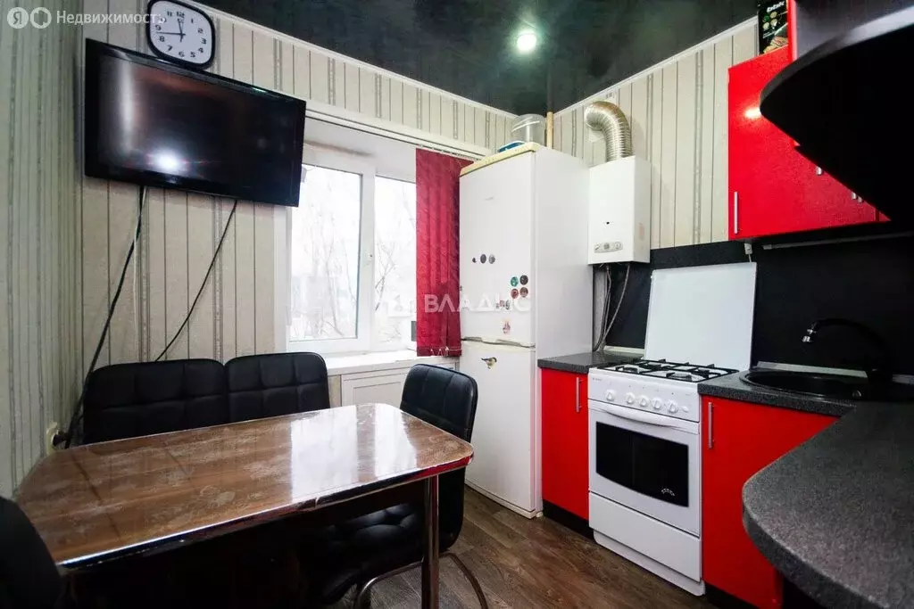 2-комнатная квартира: Балаково, улица Чапаева, 161 (40 м) - Фото 2