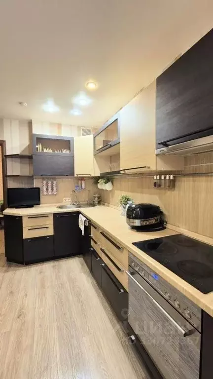 2-к кв. Свердловская область, Екатеринбург ул. Репина, 17А (51.0 м) - Фото 2