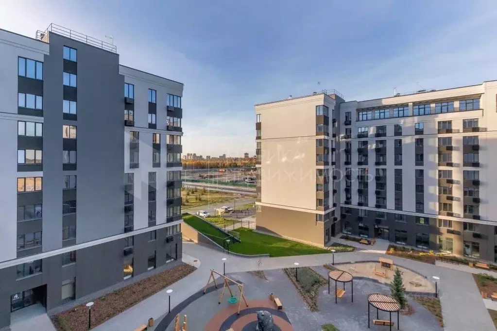 2-к кв. Тюменская область, Тюмень ул. Тимофея Кармацкого, 3 (67.0 м) - Фото 1