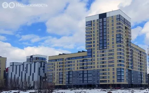 2-комнатная квартира: Тюмень, улица Газовиков, 79 (64.2 м) - Фото 2