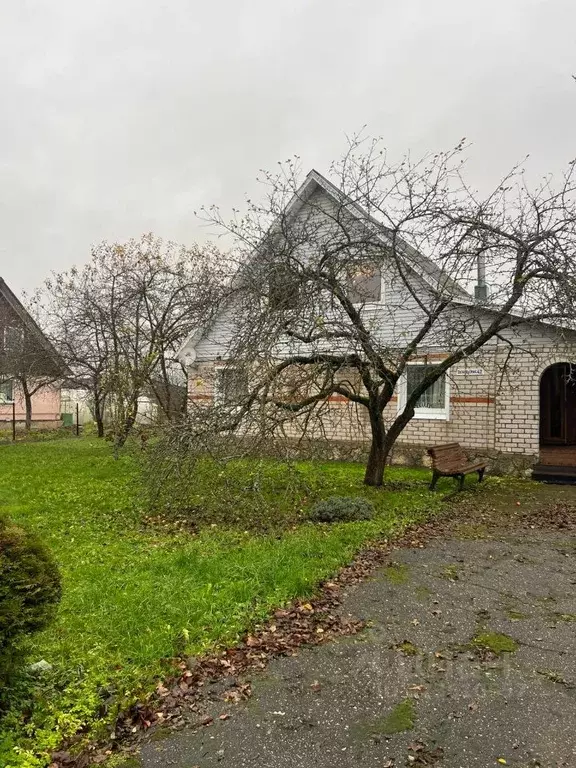 Дом в Псковская область, Дедовичи рп ул. Октябрьская, 42 (150 м) - Фото 2