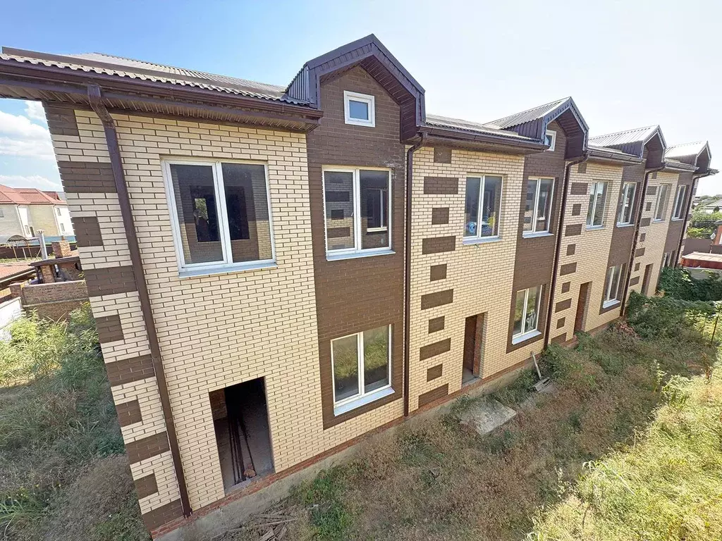 Дом в Краснодарский край, Славянск-на-Кубани ул. Щорса, 338Бк1 (115 м) - Фото 1