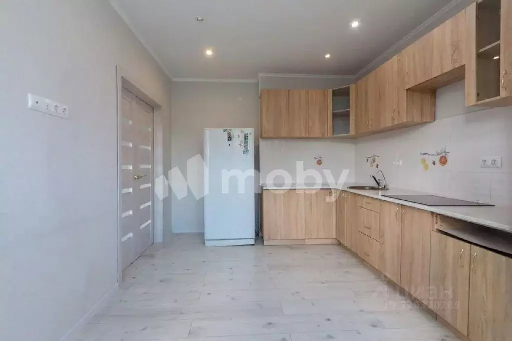 2-к кв. Калининградская область, Калининград Орудийная ул., 32Б (64.4 ... - Фото 2