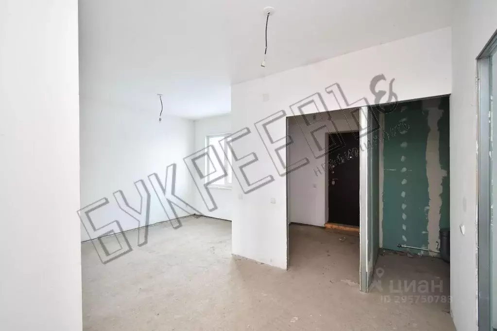 Таунхаус в Красноярский край, Красноярск городской округ, пос. ... - Фото 2