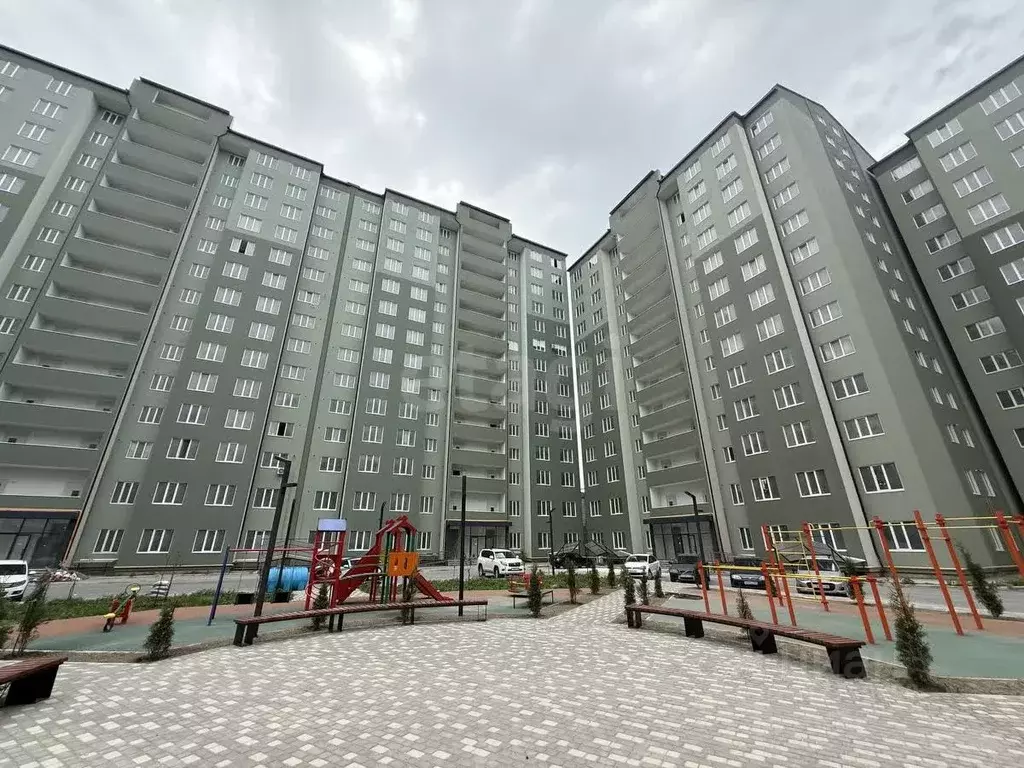 3-к кв. Дагестан, Каспийск ул. Михаила Ломоносова, 1/4 (115.0 м) - Фото 1