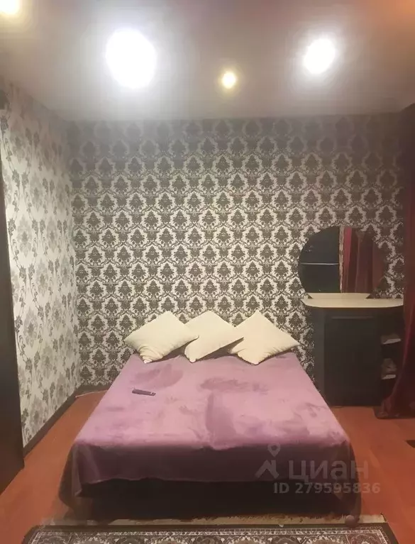 1-к кв. Тюменская область, Тюмень Заводская ул., 2 (33.0 м) - Фото 1