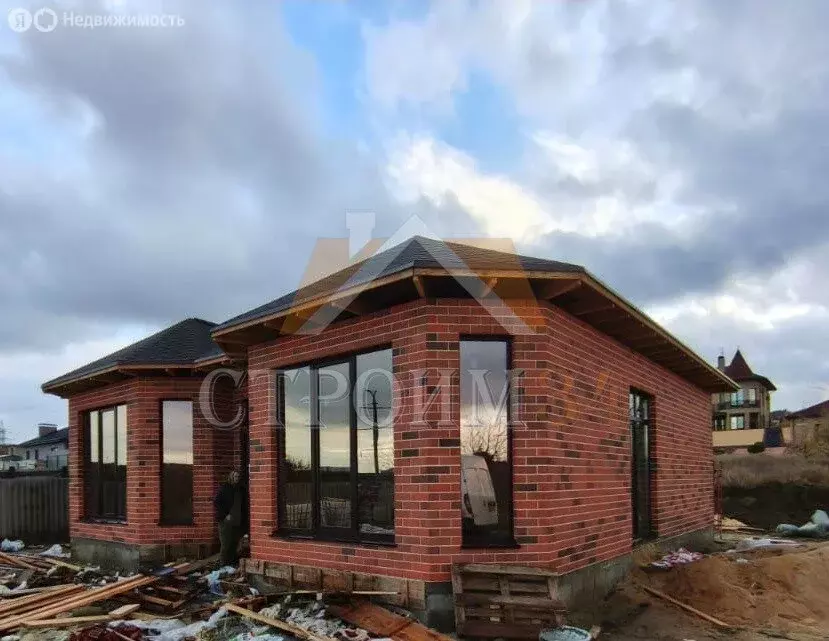 Дом в Волгоград, улица Победителей (110 м) - Фото 1