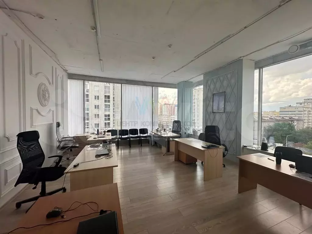 Светлый офис опенспейс 60 м2 в БЦ Треугольник - Фото 1