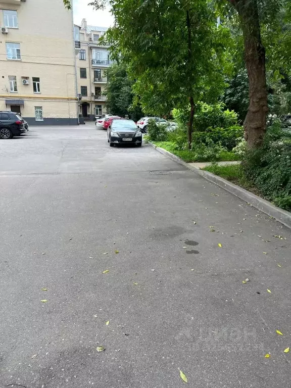 Гараж в Москва ул. Палиха, 7-9к6 (13 м) - Фото 1