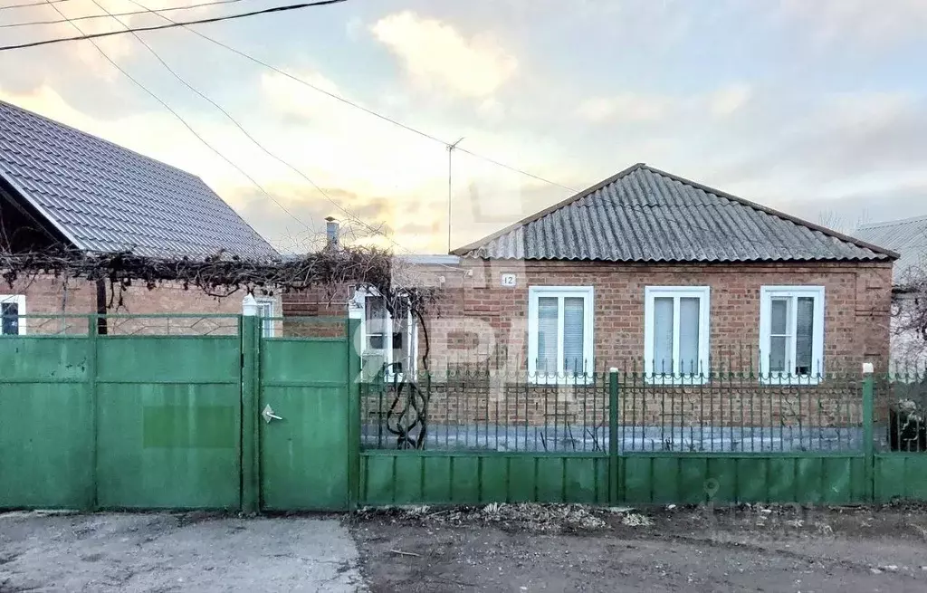 Дом в Ростовская область, пос. Матвеев Курган ул. Новостройка, 12 (75 ... - Фото 1